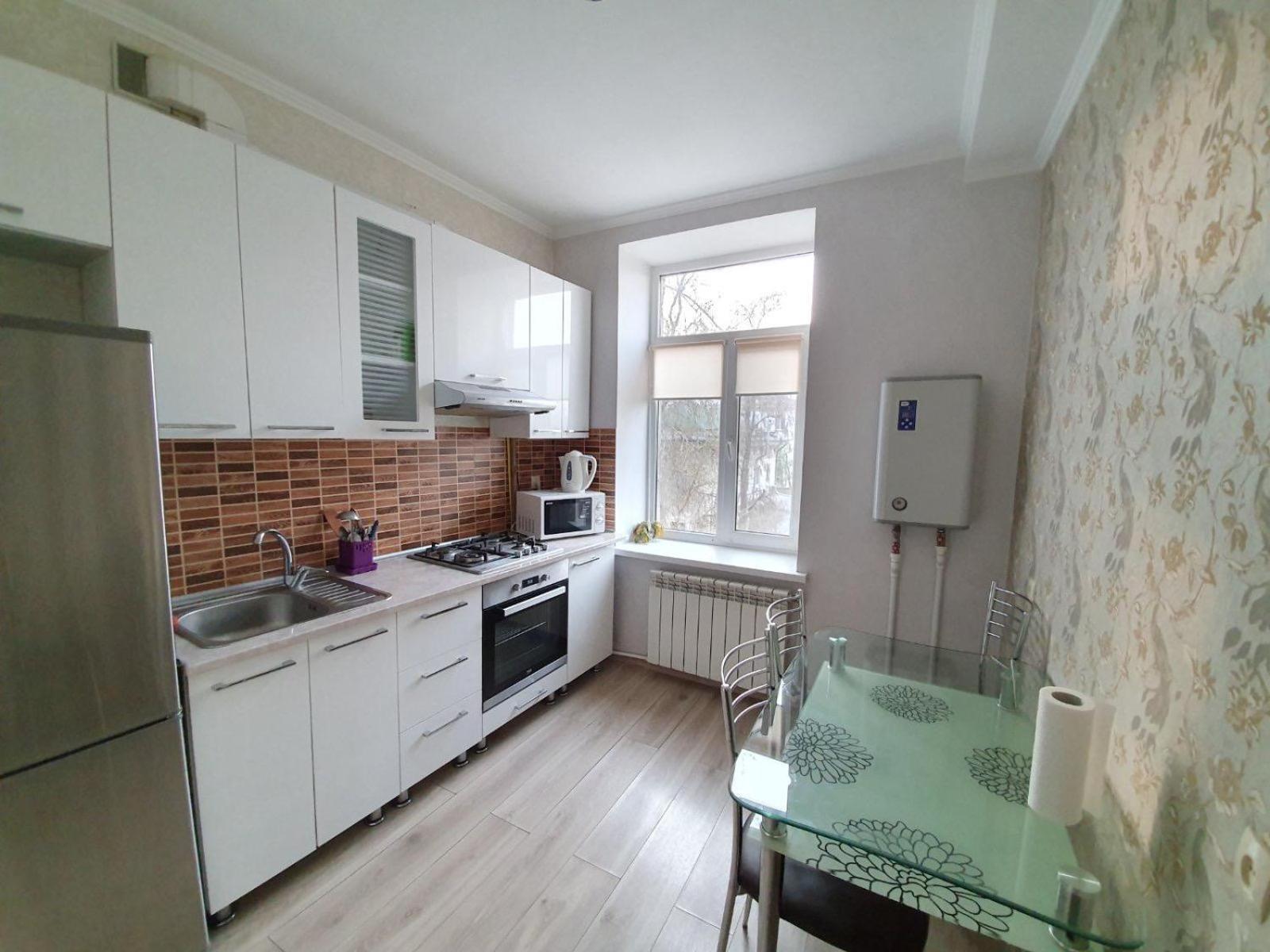 צ'יסינאו Tourist Home At Stefan Cel Mare With 2 Rooms מראה חיצוני תמונה